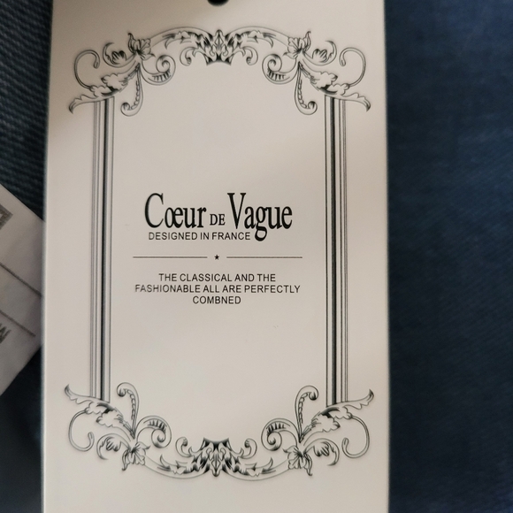 JEANS 👖 - Picture 3 of 4